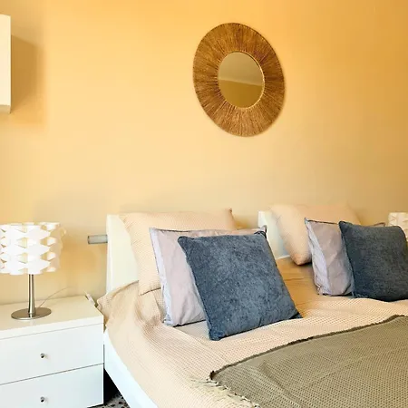 Holiday home Luxurioeses Anwesen Mit Grossem Garten Nahe Cambrils